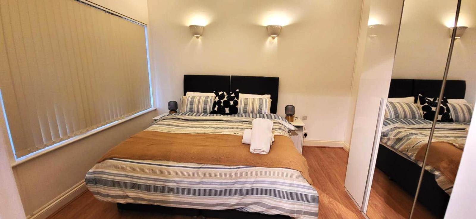 1 Bed, G-floor Close To O2, Excel And Airport Londra
