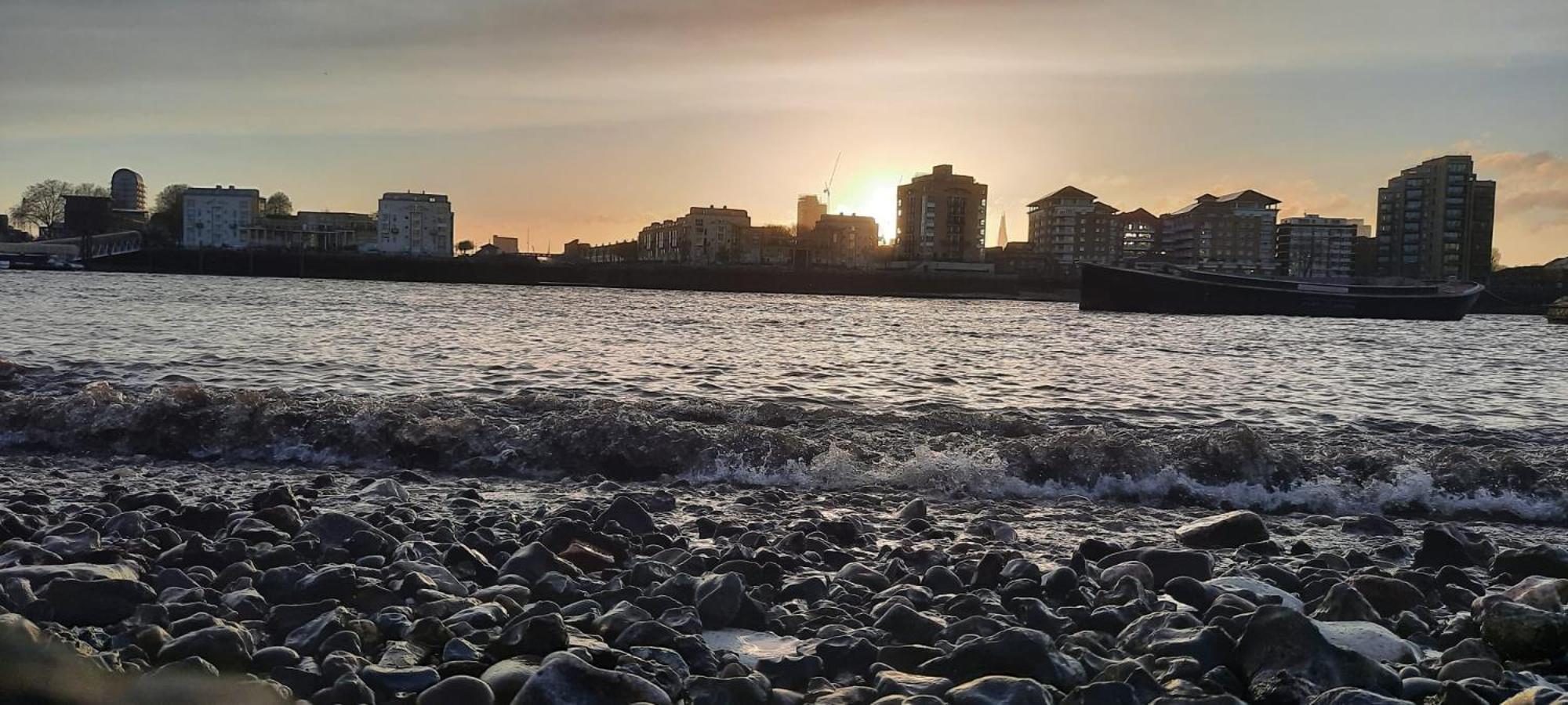 Appartamento 1 Bed, G-floor Close To O2, Excel And Airport *